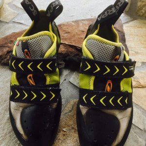 Scarpa Climbing Vapor V Mens Climbing Shoes